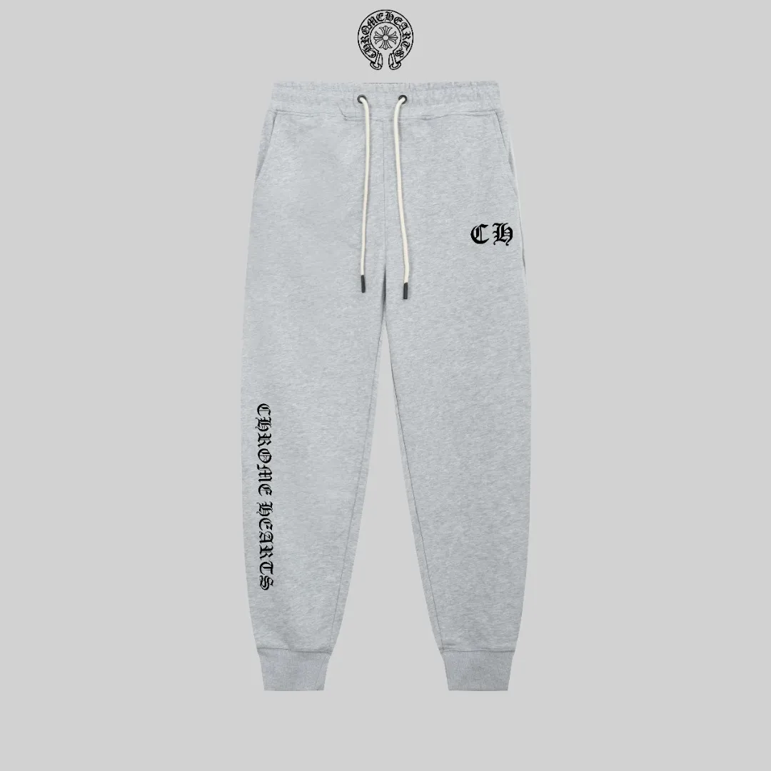 P270 top version, different currency) ✨ chromehearts/Chrome Hearts catwalk style Slim-fitting lines simple printed letter Logo sweatpants 380g weight compatible with all body types Black and white drawstring design on the waist elastic band Customized drawstring pockets with diagonal pocket design on both sides There is also a small pocket on the rear Color: black gray Size S-XL